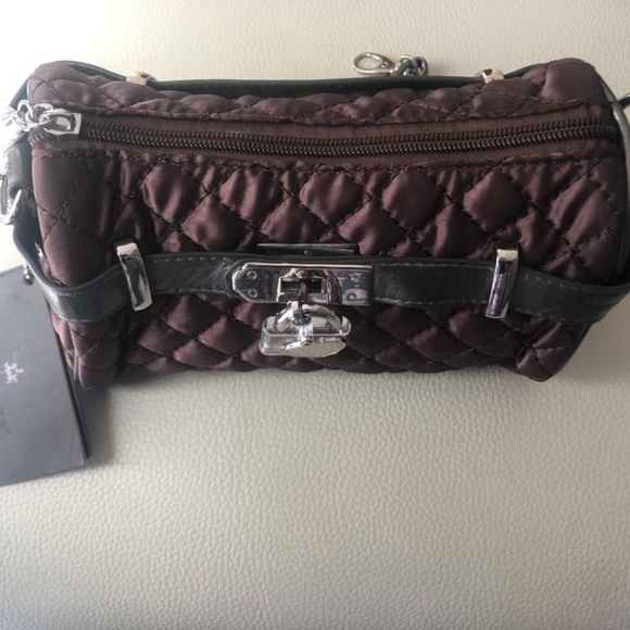 David Jones woman bag. - Picture 4 of 4